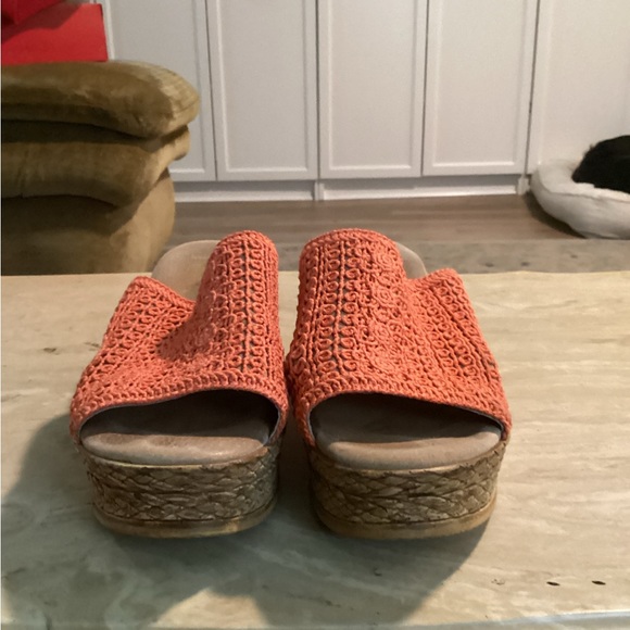 REBA - Coral/orange wedges, Size 9 - Picture 2 of 7